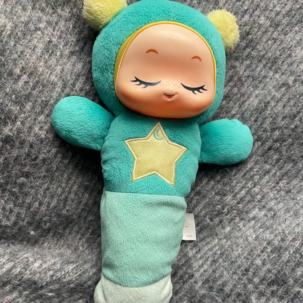 Playskool Glo Worm SmartSense stuffed soother toy